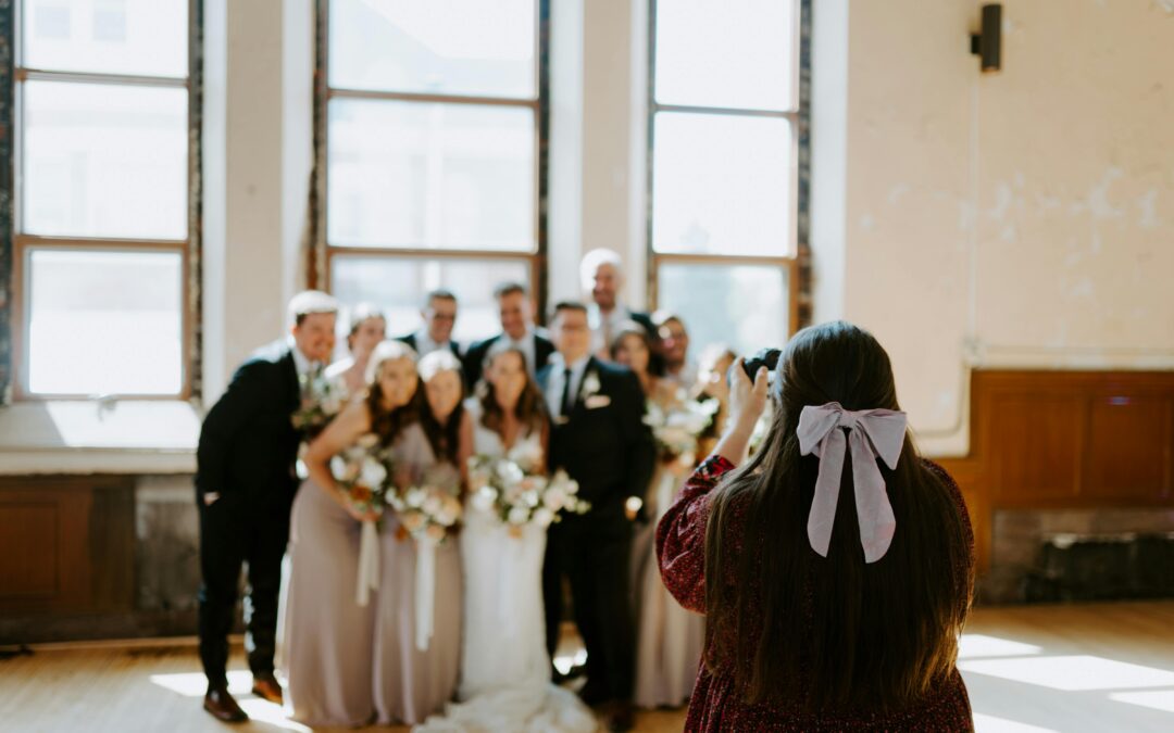 Tipping Wedding Vendors: A Complete Guide to Gratuity Etiquette